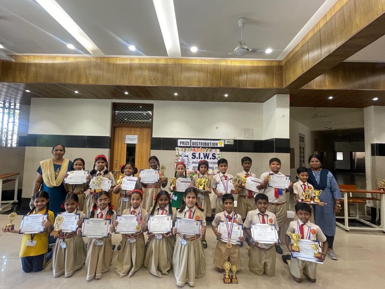 Award and recognition at SIWS Primary School, Matunga campus.