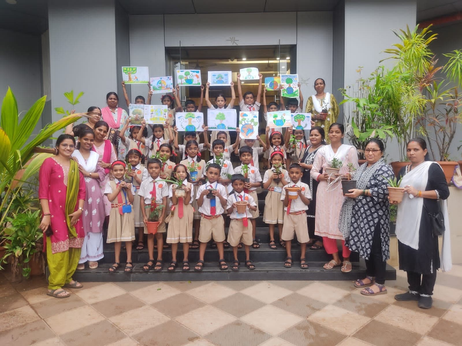 What makes your institution different from competitors at SIWS Primary School, Matunga campus.